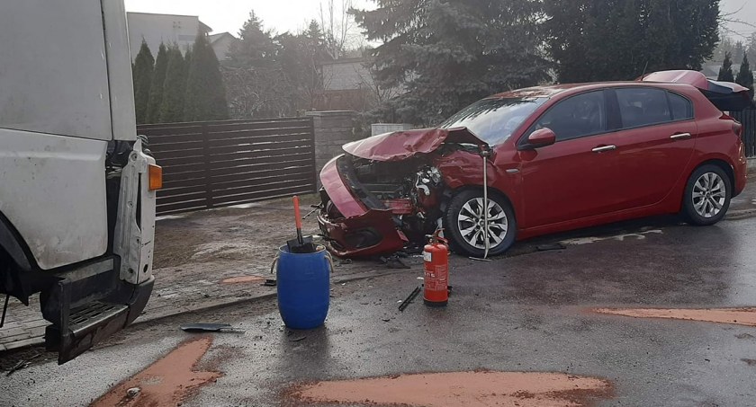 Dwójka dzieci poszkodowana w wypadku