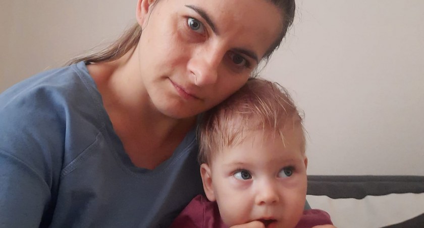 Mama Lenki prosi o pomoc. Dziewczynka zbiera na kosztowne leczenie