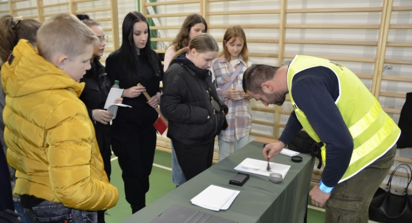 Jak to jest pracować w policji?