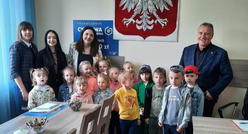 Sówki w gabinecie u wójta Orońska!