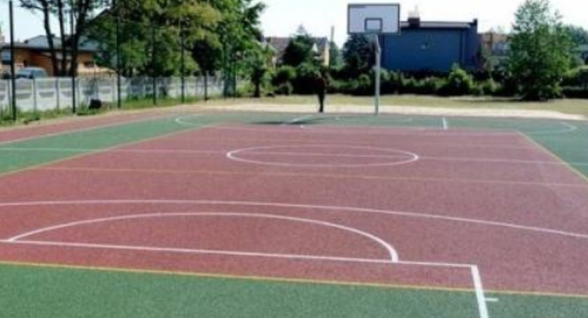 Zobacz które obiekty sportowe w powiecie szydłowieckim przejdą modernizację!