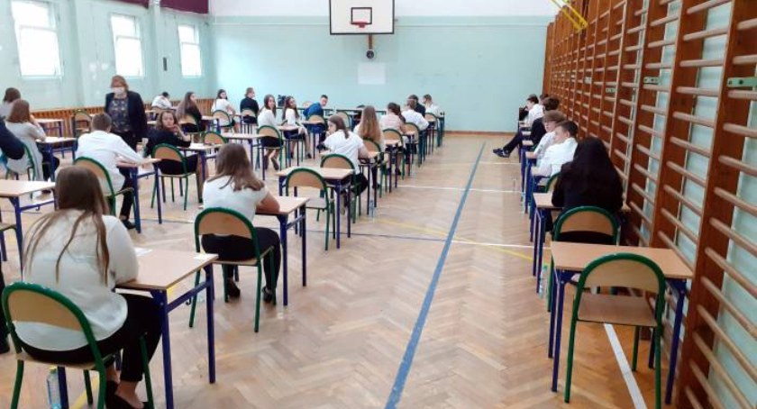 Znamy szczegółowe wyniki egzaminu ósmych klas w szkołach powiatu szydłowieckiego!