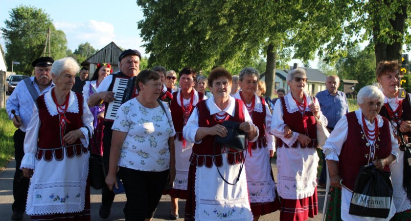 Śpiew, tańce i muzyka w Chlewiskach