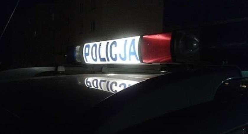Pijany kierowca z Szydłowca zajechał pod kawiarnię i...