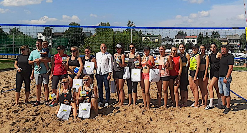 Turniej Siatkówki Plażowej Kobiet!