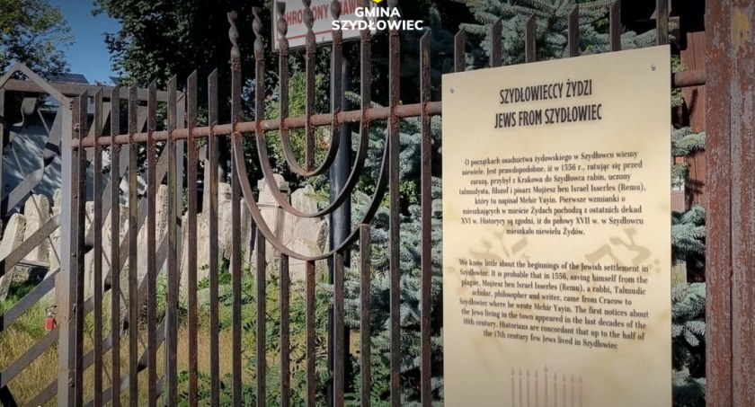Mini wystawa o historii szydłowieckich Żydów