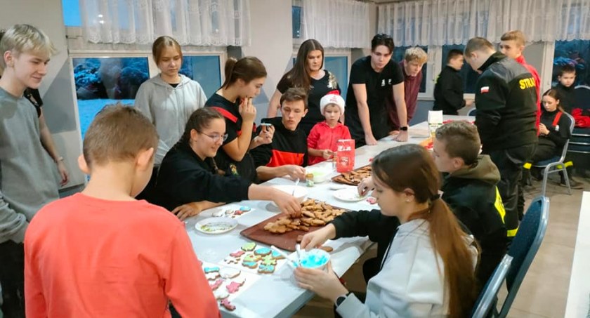 Piernikowa akcja w Orońsku 