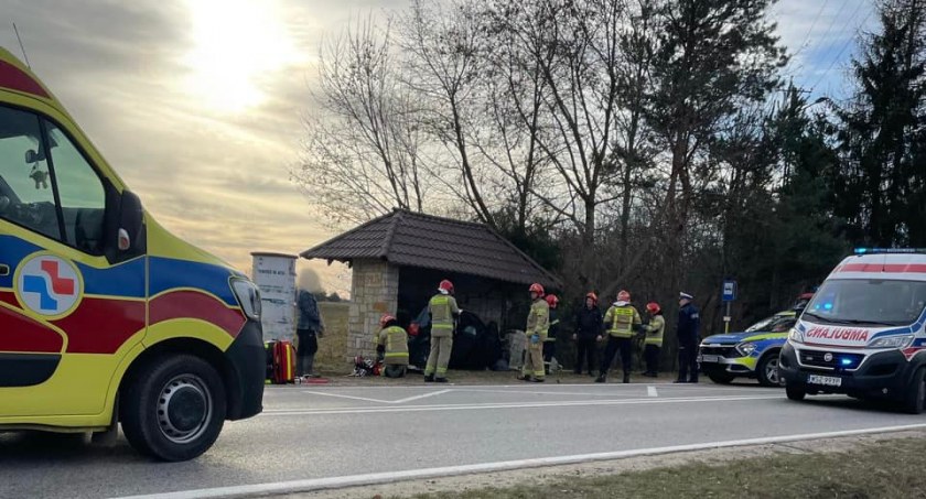 Wypadek na skrzyżowaniu w Śmiłowie. Kto poszkodowany?