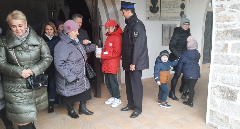 Strażacy z Chlewisk zbierali dla swojego kolegi