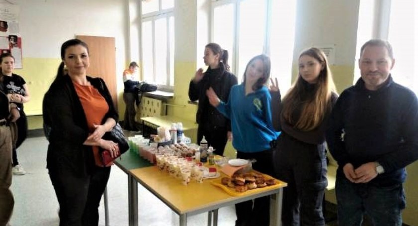 Uczniowie szydłowieckiej jedynki dla ukraińskich żołnierzy!