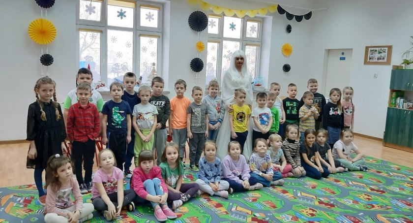 Pani Zima w przedszkolu w Chlewiskach