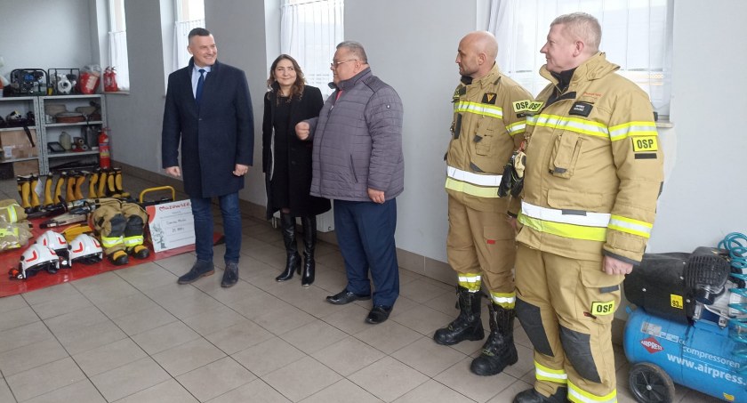 Rafał Rajkowski odwiedził OSP w gminie Mirów