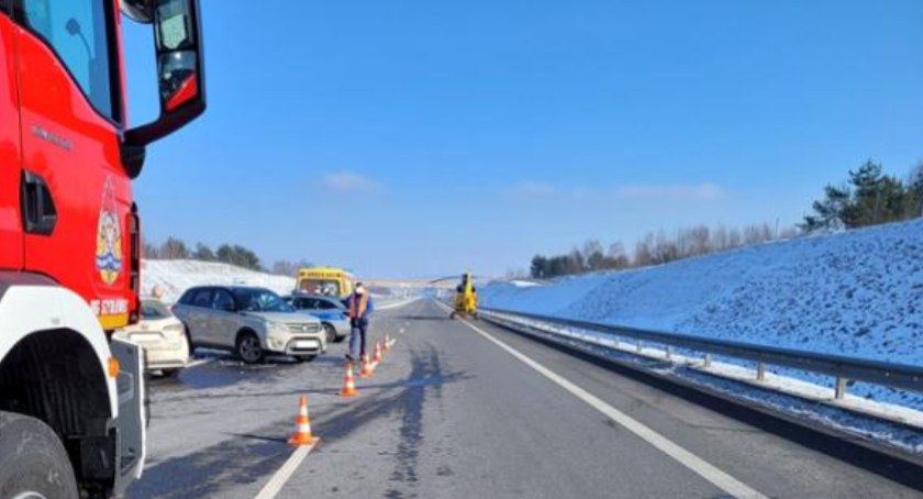 Wypadek na siódemce, pożar na ul. Rynek Wielki i otwarcie mieszkania w Rogowie, czyli...