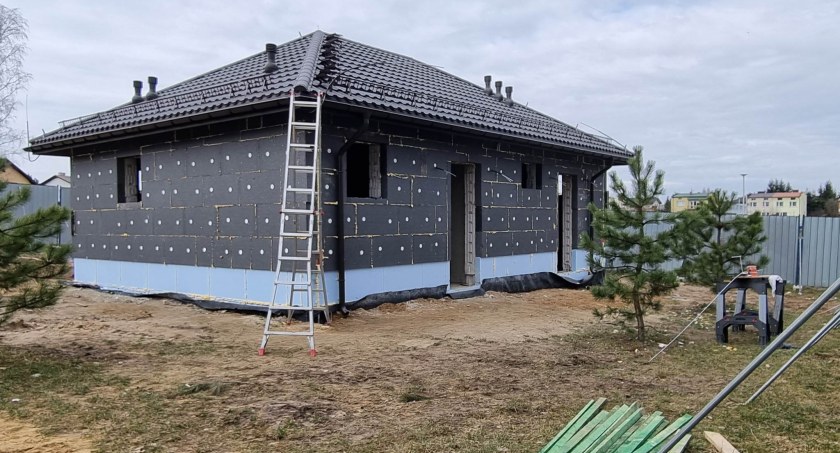 Nowy budynek socjalny w Szydłowcu