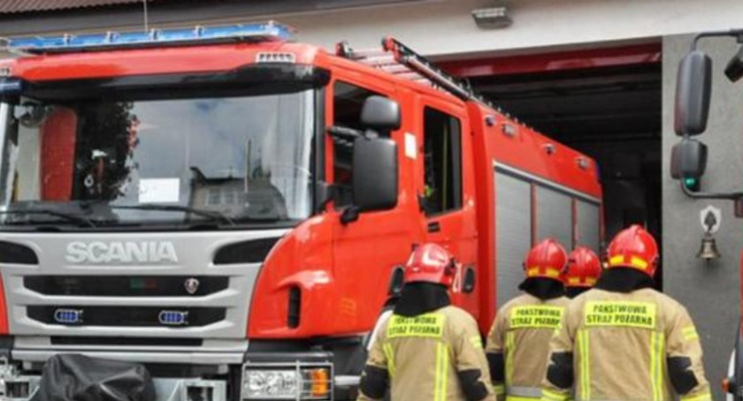 Pożary, otwarcie mieszkania i wypadki w powiecie szydłowieckim