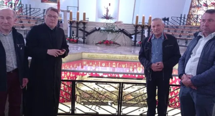 Relikwie św. Andrzeja Boboli trafiły do kościoła w Mirowie