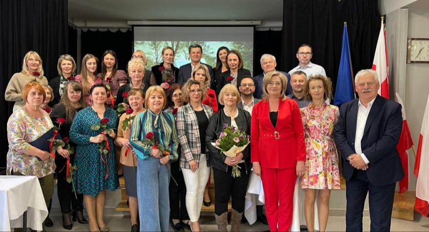 Moja, Twoja, Nasza Biblioteka: Celebracja Dnia Bibliotekarza i Bibliotek w Szydłowcu