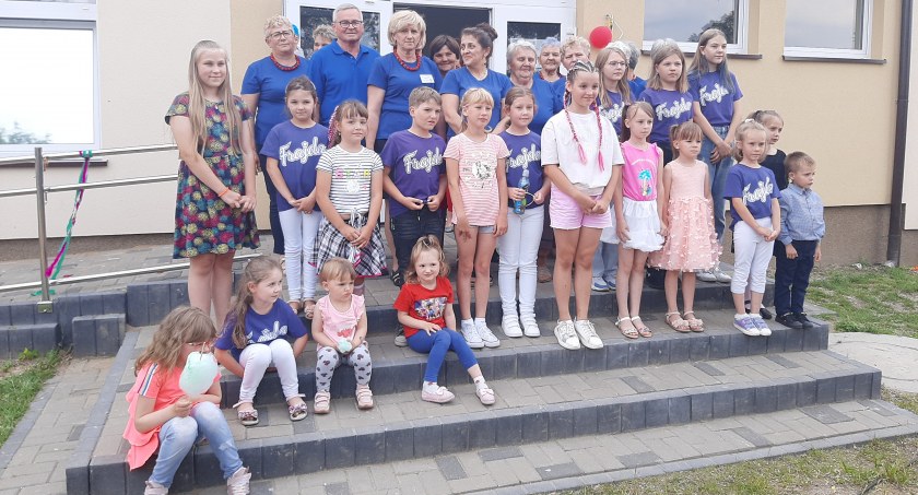 Festyn Rodziny w Zbijowie Dużym: Niezapomniane atrakcje i radość dla mieszkańców