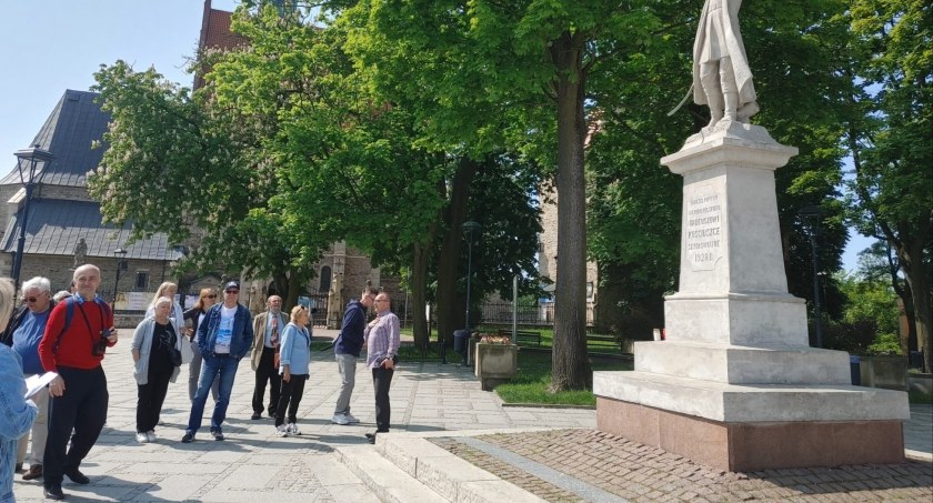 Warsztaty literackie z udziałem utalentowanych pisarzy w szydłowieckiej Lodowni