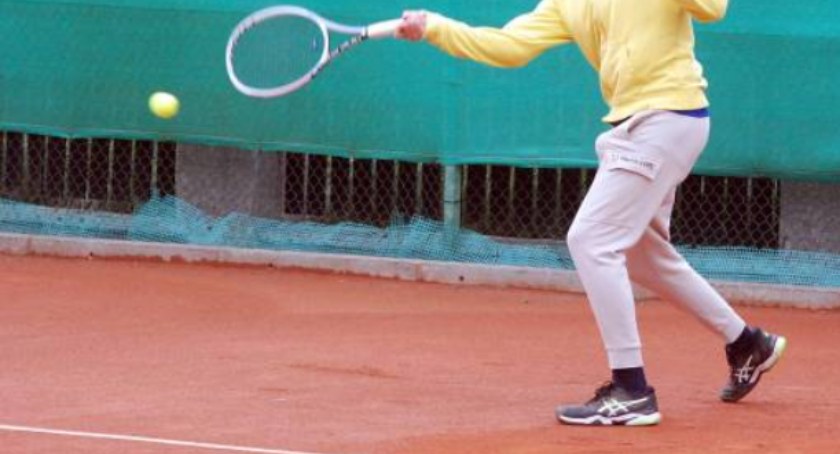 Program Otwarte Boiska w Powiecie Szydłowieckim: Darmowy dostęp do szkolnych obiektów sportowych na wakacje
