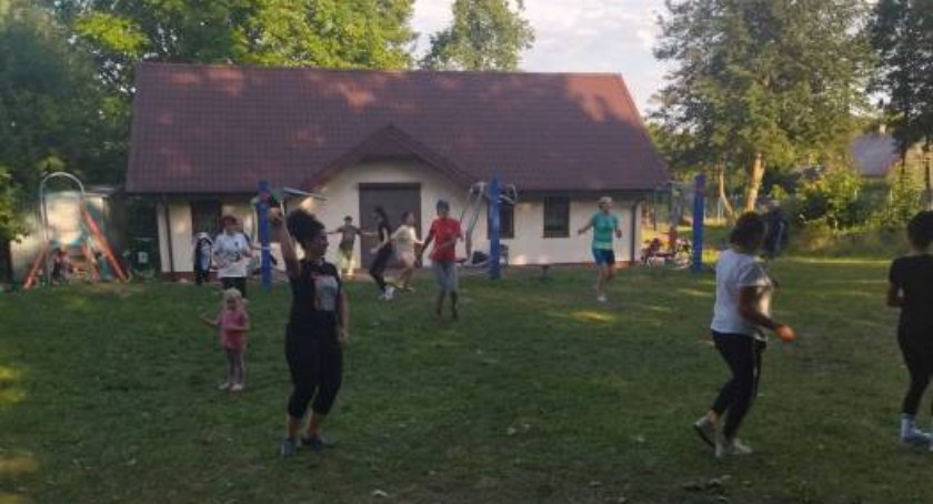 Wakacyjna zumba w Hucie