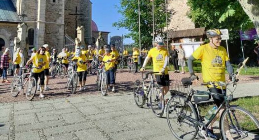 Rowerowi pielgrzymi z Szydłowca ruszyli do Częstochowy