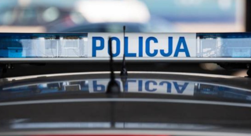 Huta. Nietrzeźwy motorowerzysta w rowie...