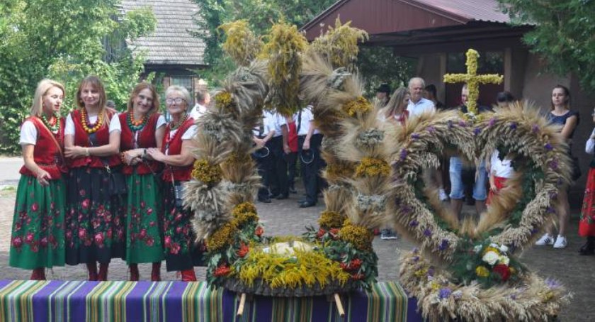  Tomaszów. Dożynkowo, czekoladowo i tanecznie...