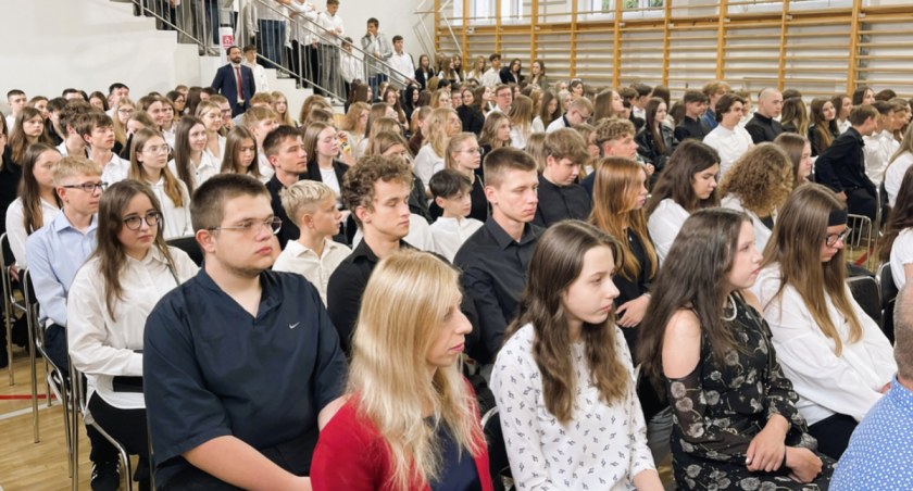 Uroczyste rozpoczęcie roku szkolnego w szydłowieckich szkołach powiatowych