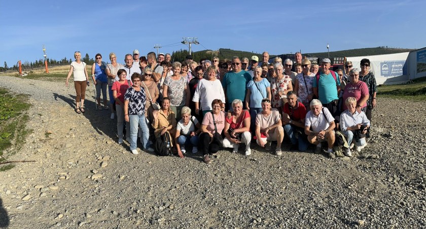 Seniorzy z gminy Mirów integrowali się w górach