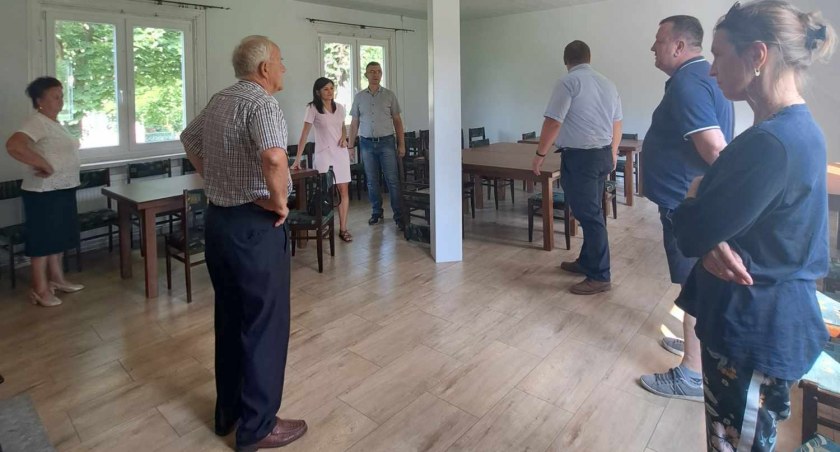 Nowa świetlica w Korzycach. Odbiór remontu z powodzeniem!