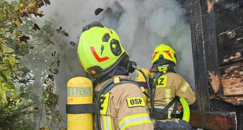 Pożar drewnianego budynku w Chronówku