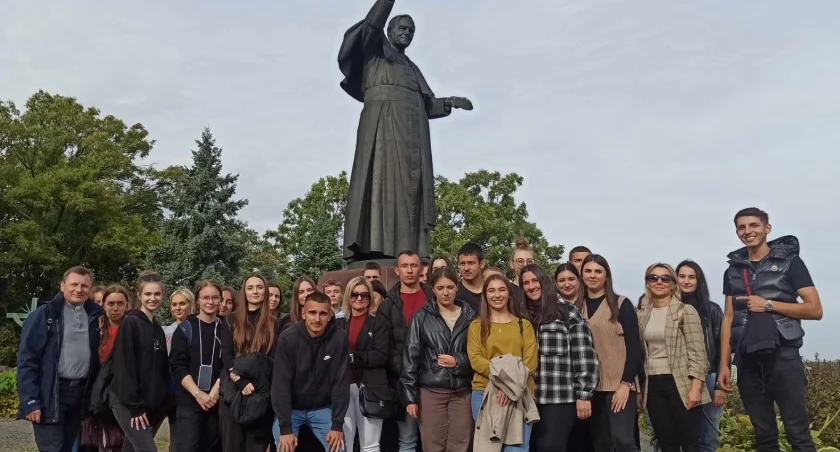 Pielgrzymka maturzystów Zespołu Szkół im. KOP w Szydłowcu na Jasną Górę