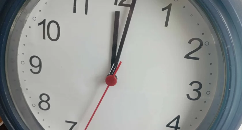 Dziś zmiana czasu z letniego na zimowy!