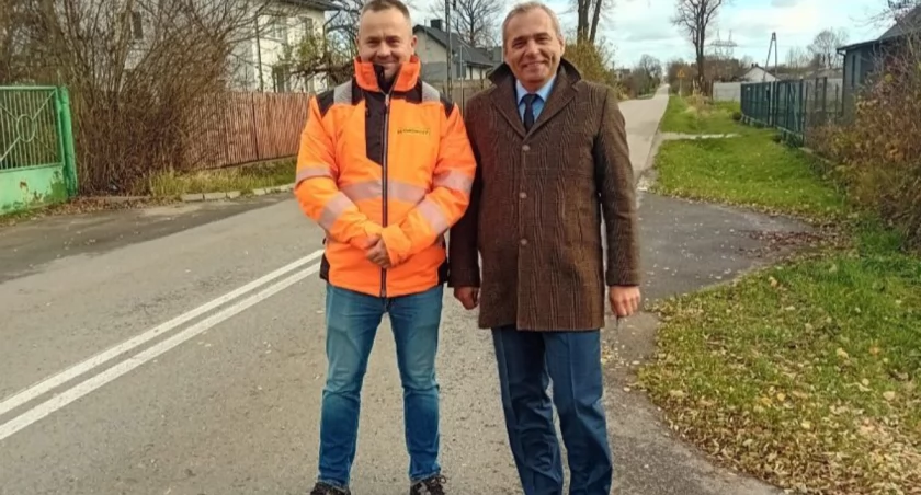 Rozpoczyna się przebudowa drogi w Woli Lipienieckiej. Wiemy kiedy będzie gotowa!