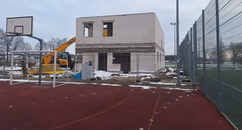 Rozkwita Gryfia Mirów. Nowy budynek klubowy w budowie