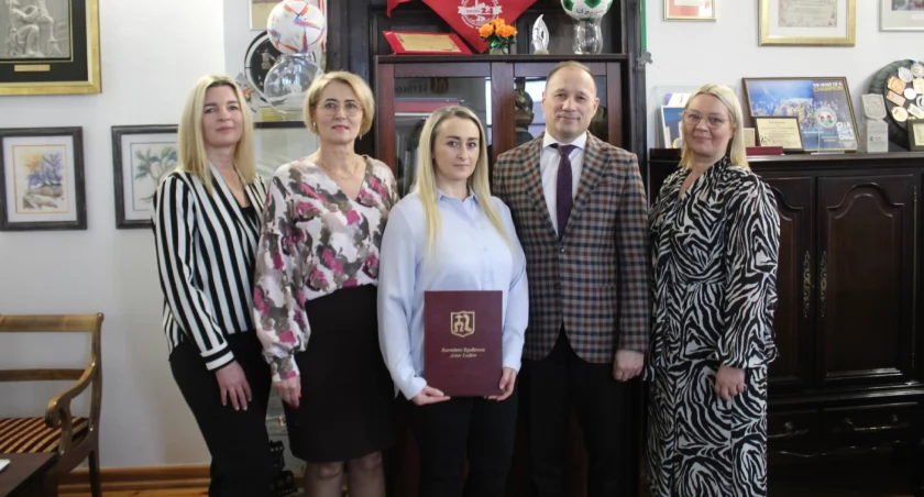 Katarzyna Michnicka z Przedszkola Mali Odkrywcy w Szydłowcu nauczycielem mianowanym!
