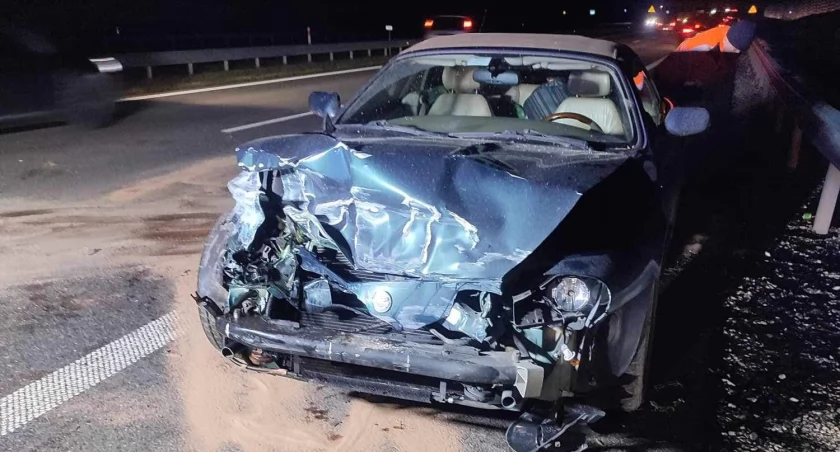 Wypadek na S7 w Kolonii Kuźni. Zdjęcia strażaków