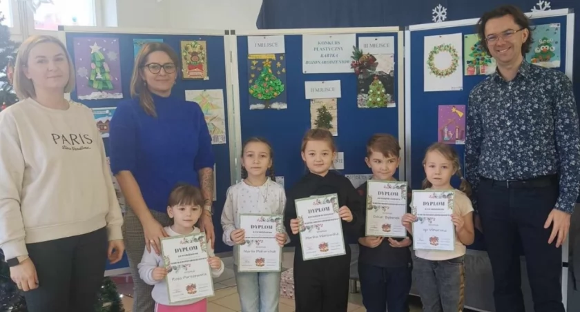 Konkurs plastyczny Kartka Bożonarodzeniowa w PSP nr 2 w Szydłowcu