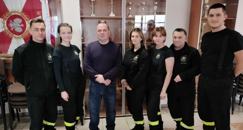 Druhowie i druhny z Nowego Dworu po specjalisrtycznym kursie