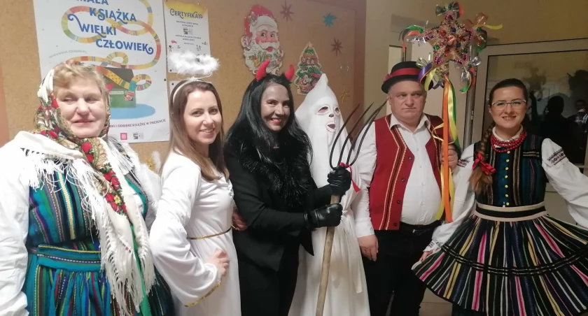 Spotkanie noworoczne w GOK w Pawłowie, czyli jasełka w wykonaniu Stowarzyszenia Wrzos