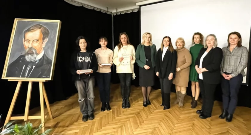 Szydłowiec. Znamy laureatów III Powiatowego Konkursu - Z polszczyzną za pan brat!