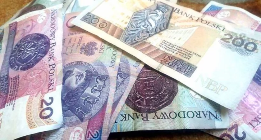 Świadczenie 500 plus dla niesamodzielnych. Wyższy próg dochodowy