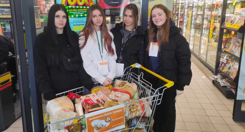 Szydłowiec. Święta godne a nie głodne. Uczniowie Liceum pobili rekord