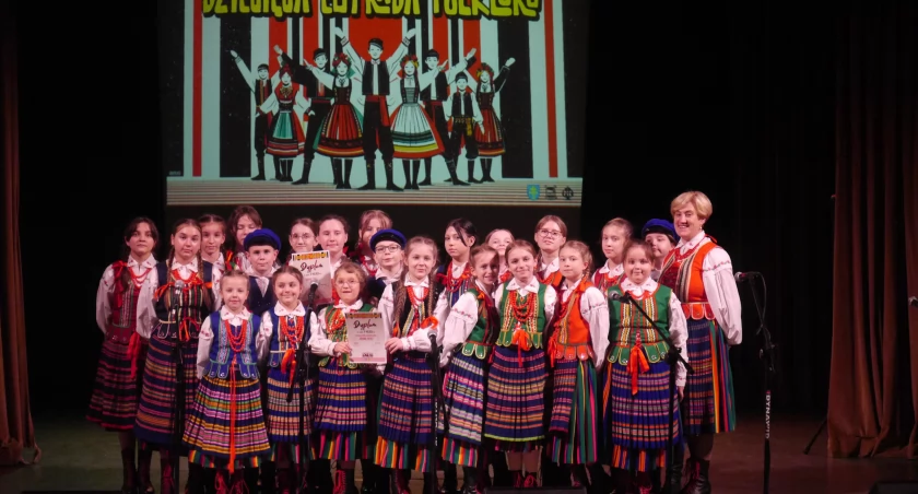 Radosne Nutki z Mirowa w finale Dziecięcej Estrady Folkloru