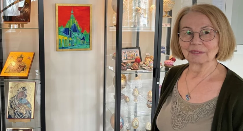 Wystawa pisanek Aliny Czyż w Starostwie Powiatowym w Szydłowcu