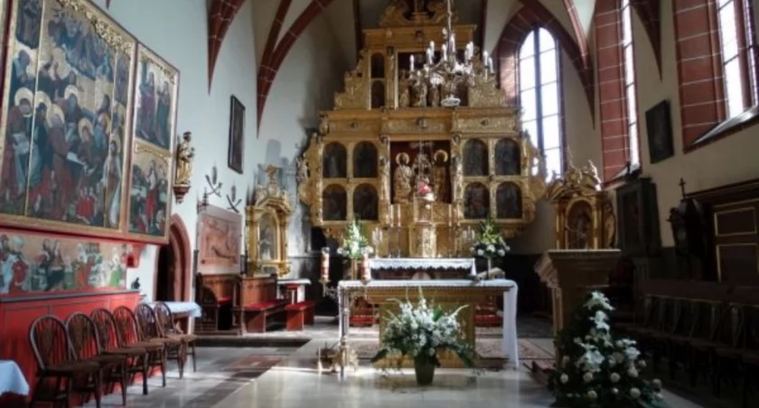Pieniądze na renowację w parafiach w Szydłowcu i Chlewiskach