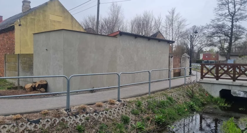 Szydłowiec. Co powstanie na muralu przy rzece Korzeniówce?