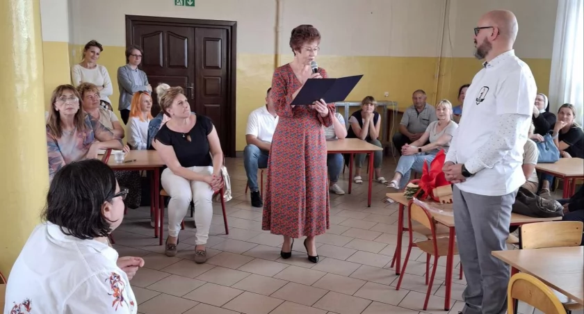 Dyrektorskie zmiany w szydłowieckiej Jedynce