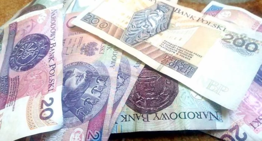 Rekordziści emeryci. Zobacz ile wynoszą najwyższe emerytury w okolicy